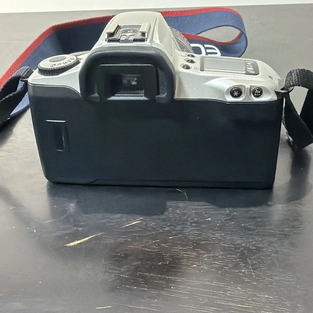 Canon EOS Rebel 2000 35mm SLR Film Camera w/ EF 28-80mm f/3.5-5.6 II PARTS ONLY